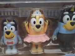 Bluey The Show LIMITED EDITION Showtime Bluey/Bingo/Chilli/Bandit 4Pk Figure Set