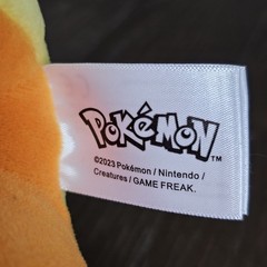 5 Plush lot Pokemon Bulbasaur Pikachu Charmander Horsea Grookey Jazwares
