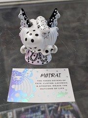Kidrobot Spiritus Dea Dunny Series Case Exclusive Single Moirai Dunny 3″ RARE