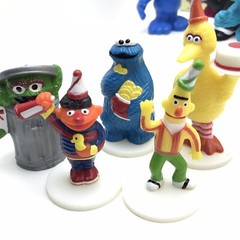 Vintage Sesame Street Figures Muppets Grover Big Bird Die Cast Toys Cake Toppers