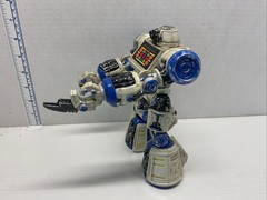 Nacelle Robo Force Maxx Steele Action Figure