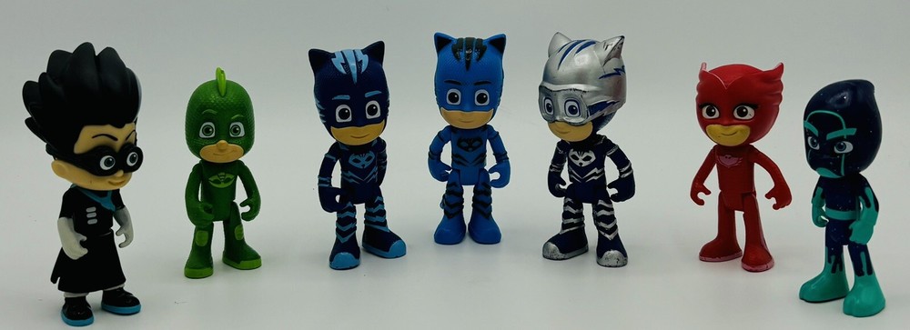PJ Masks Vinyl Toy Figures- Lot Of 7- Frog Box Just Play- 3”-4”