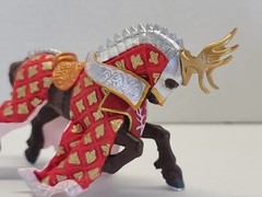Papo Medieval Knight Action Figure Fantasy Cavalry Horse Stag Deer Red Gold