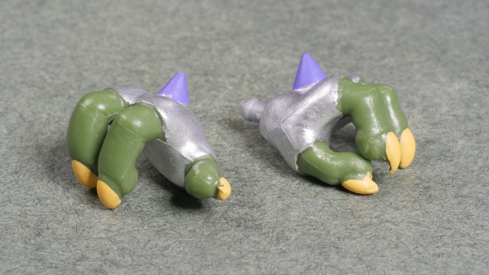 BST AXN TMNT Slash Hands 5″ 1:15 Scale Custom Fodder