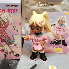 POP MART x Lil Peach Riot Sleepover Series Poppy-Breakfast Confirmed Figure