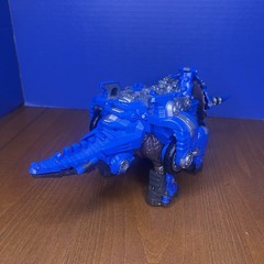 Express Armored Saurus Triceratops DX Deluxe Sound Dinosaur Transforming Robot