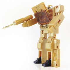 Soundwave Gold Version Linkin Park Edition | Transformers G1 Platinum Edition