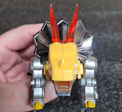 DX9 War in Pocket set of 3 figures – Rager missing leg