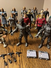 Star Trek Generations (15) Voyager (3) Playmates Toys 18 Figures & Accessories