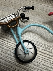 Dr. Seuss How The Grinch Stole Christmas Santa Grinch & Cindy Lou Who Drum Bikes