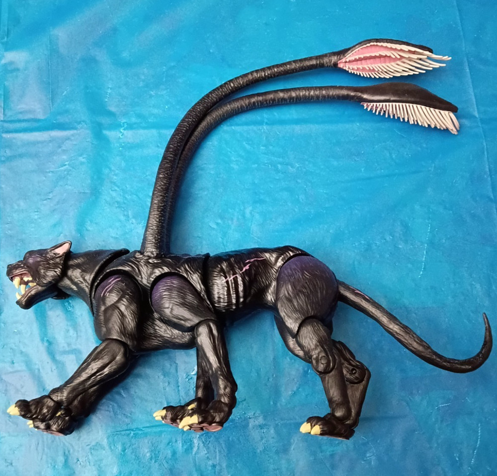 DUNGEONS & DRAGONS FIGURE LOT Displacer beast Golden Archive