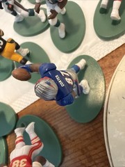 Lot of 100+all teams Mini Player Figures McFarlane style, 1997