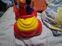 Vintage & Rare The Wiggles Big Red Car Hard Plastic and 4 Original Figures 2003