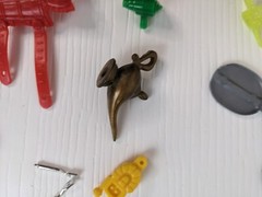 Lot of Weapons & Accessories For Action Figurines Mixed G.I. Joe and others D