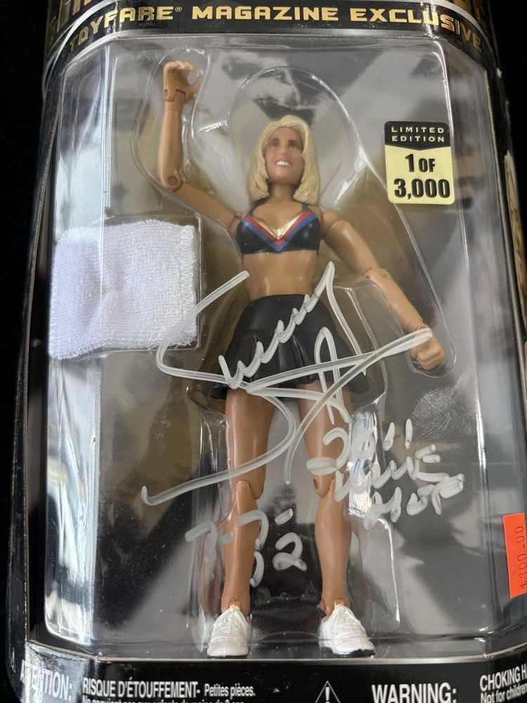 NIP 2009 Jakks Classic SuperStars SIGNED Sunny Toyfare Magazine Exclusive 1/3000