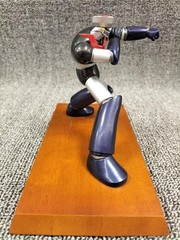 KAIYODO Mazinger Z Hitoshi Sakusu Super Robot Cold Cast Painted Statue Used