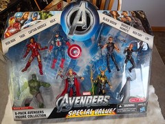 Marvel 8-Pack Avengers Collection Target Exclusive Hasbro 2012 Legends Universe
