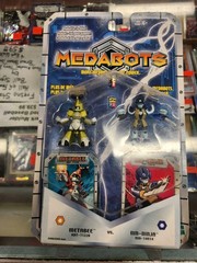 Hasbro Carded 2-pack MEDABOTS lot of 9 sets Action Figures Metabee FemJet