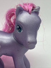 Vintage My Little Pony Petal Blossom G3 Purple Pony Super Long Tinsel Hair 2002