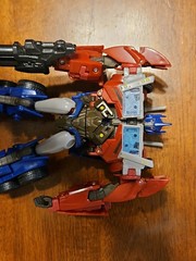 Transformers Prime First Edition Voyager Optimus Prime 2012 Figure