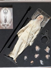 Asmus Toys Lord of the Rings Saruman Crown Series