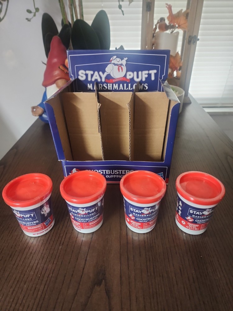 4 Ghostbusters Stay Puft Marshmallow Mini-Puft Surprise Sealed With Display Box