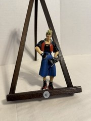 Final Fantasy Loose Figure Set Of 4 With Weapons C-7