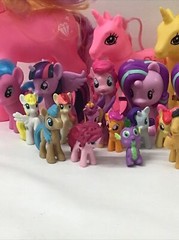 Lot of 31 My Little Pony and Other Brands Toy Ponies Various Sizes