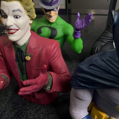 Diamond Select Toys Batman 1966 Classic TV Series Vinyl Bust Bank Lot Of 5