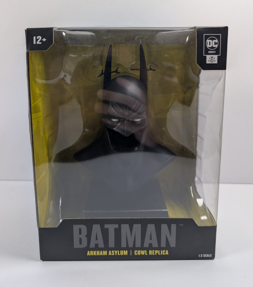 Mcfarlane Toys – Batman Arkham Asylum Cowl Replica – 1:3 Scale – New in Box