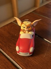 NECA Gremlins Gizmo in Red Sports Car Pull-Back Racer Warner Bros. Collectible