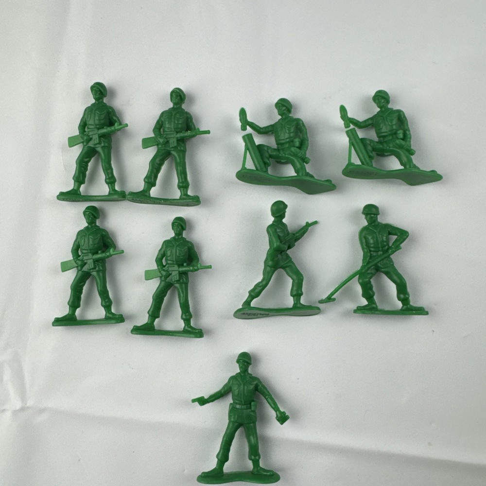 Disney Pixar Toy Story Lot Of 9 Thinkway Green Army Men Soldiers