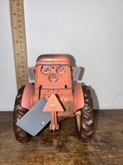 2005 Disney – Pixar | Cars | Tip & Toot Tipping Tractor | SOUND NOT WORKING READ
