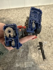 Transformers Optimus Prime Studio Series 38 Open See Photos