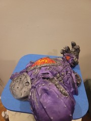 Marvel Legends Sentinel Scale Damage Dispaly