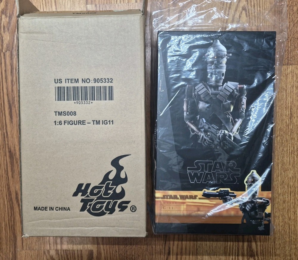 Hot Toys One Sixth Scale IG-11 – Star Wars The Mandalorian TMS008