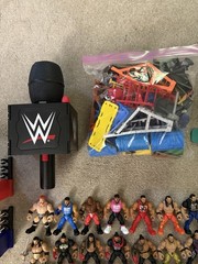 Mattel WWE Knuckle Crunchers lot of 40 figures, 2 Rings, Microphone, Accessories