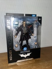 McFarlane COMMISSIONER JAMES “JIM” GORDON figure – Dark Knight Batman DC Deluxe