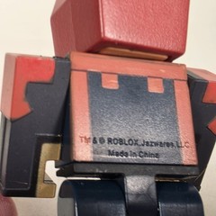 Large ROBLOX Carrying Case Almost Full Of Roblox Figures & Accessories GUC