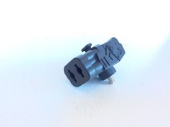 Star Wars Transformers MILLENNIUM FALCON/HAN SOLO Missile Launcher Gun 2006
