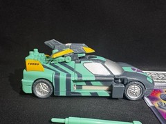 Botcon 2008 exclusive Transformers Timelines Shattered Glass Sideswipe