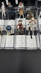 Star Wars Clone Wars 2008 Lot 21 Figures Loose w/ Accessories in Display Cases