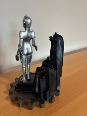 Metropolis Maria Maschinenmensch Robot 1/8 Scale Diorama Model