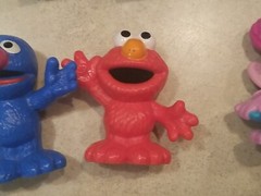 2013 2014 Sesame Street Workshop 5 Plastic Figures Elmo Cookie Monster, Grover