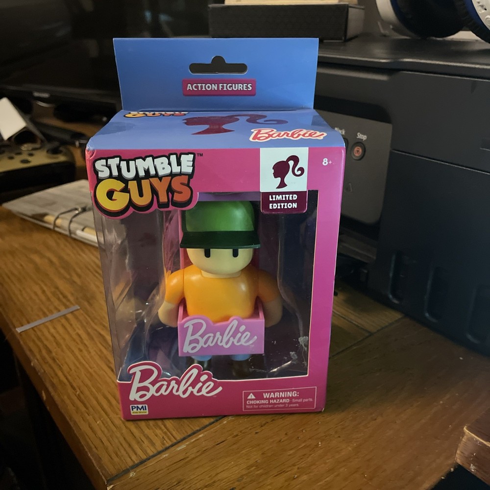 STUMBLE GUYS LEGENDARY BARBIE LIMITED EDITION BOXED 4″ FAN GUY