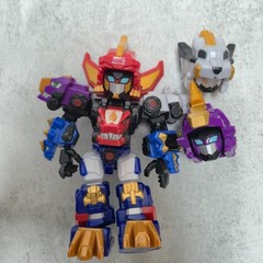 Dino Core Season MINI ULTRA DISTRIBUTOR Action Figure Dinosaur Robot [USED ITEM]