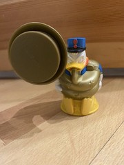 RARE 2001 Marching Band Donald Duck And Tube 4” McDonald’s Europe Figure Disney