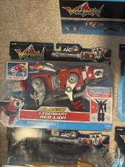 NEW Voltron Classic Legendary Defender 40th Anniversary 5 Lion Complete Set