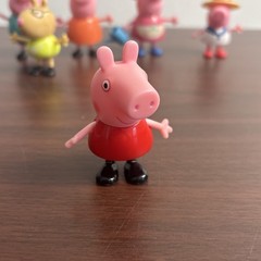 LOT OF 15 PEPPA PIG Figures Various years and condition
