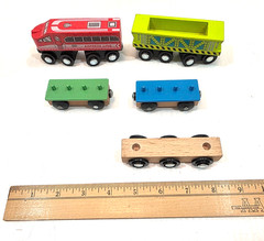 Mixed Lot of 43 Thomas & Friends Assorted Trains and Tracks – As Is for Parts